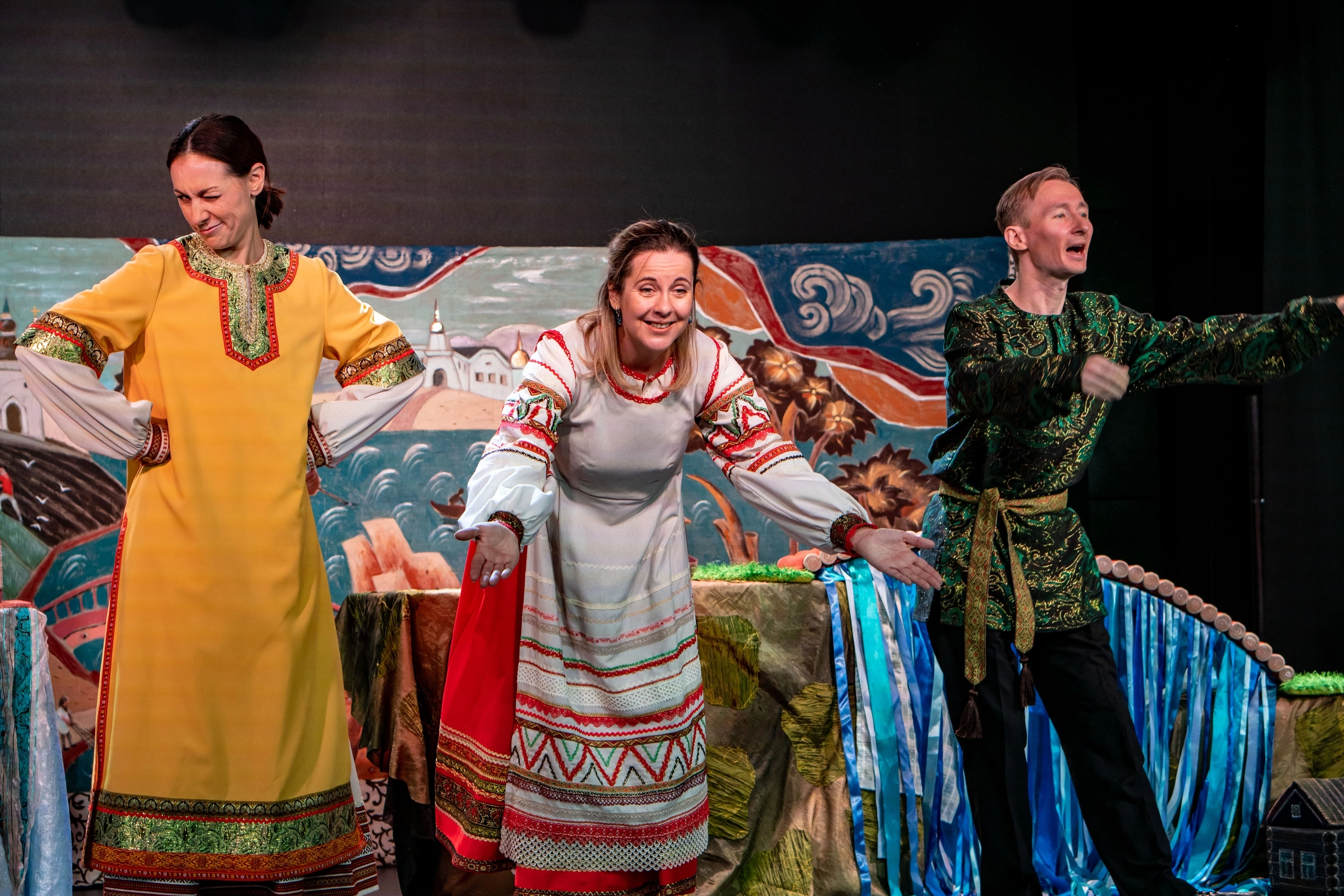 Добрыня Никитич и Змей Горыныч — сцена