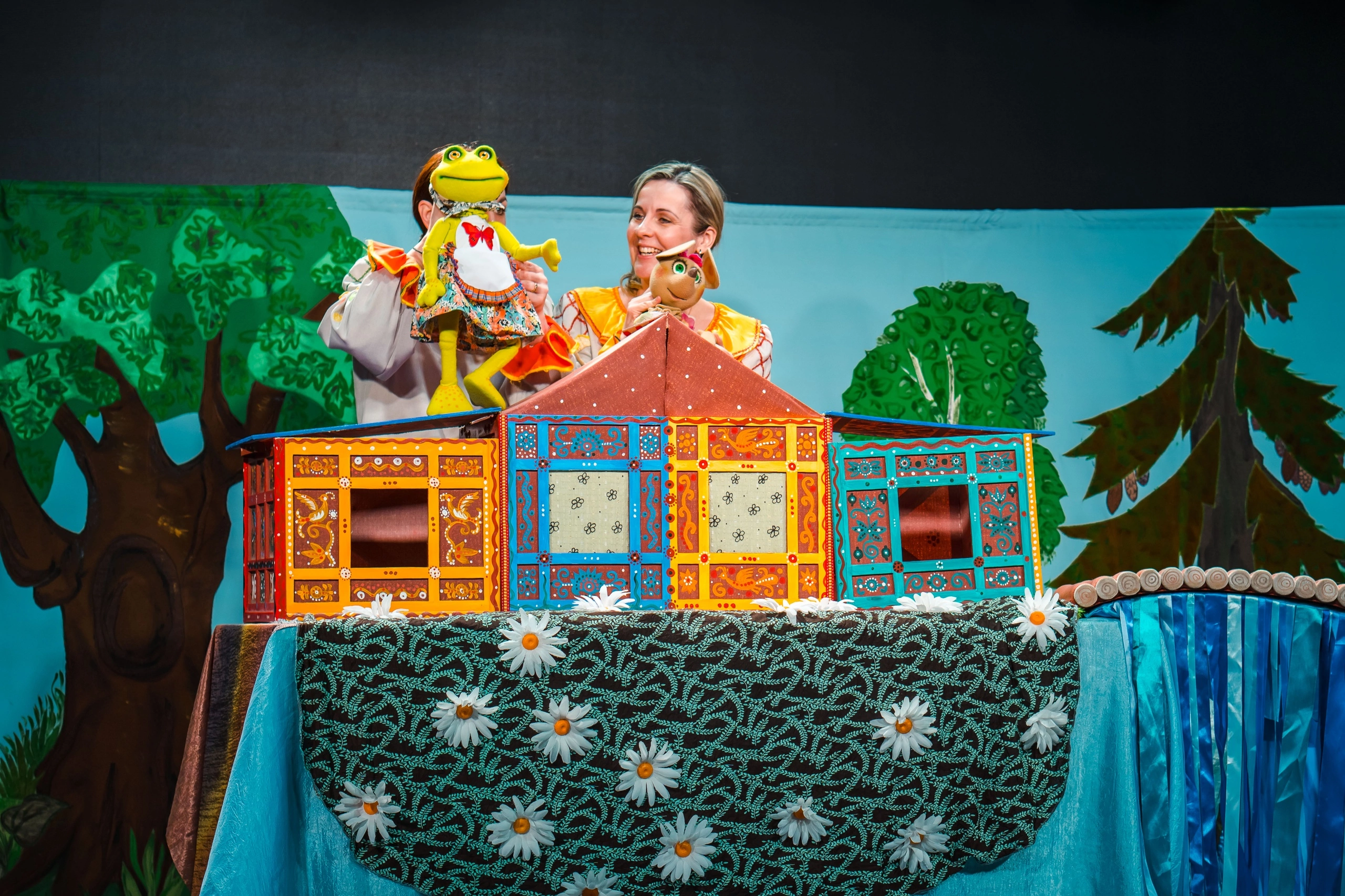 Теремок — сцена